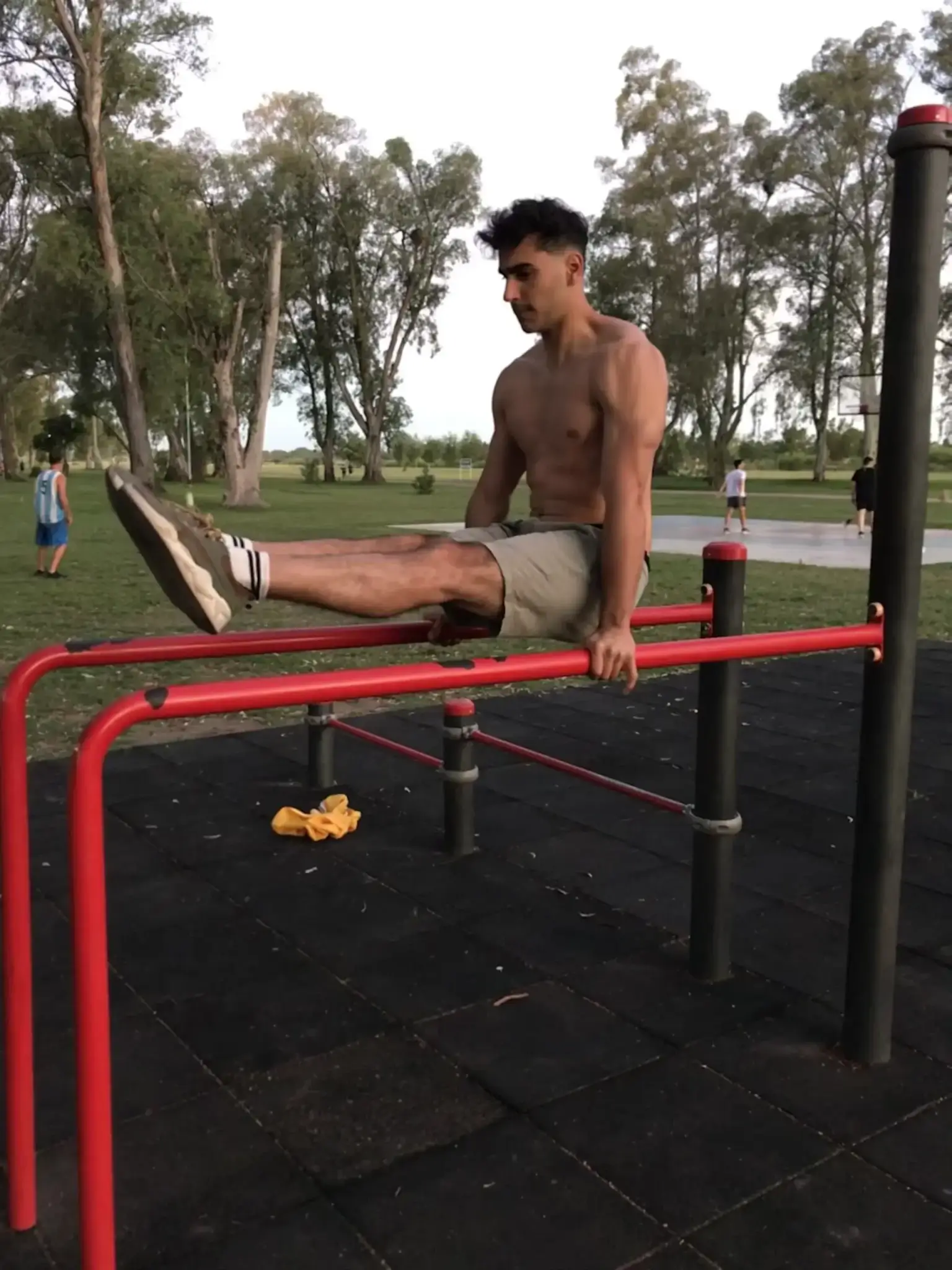 L-Sit