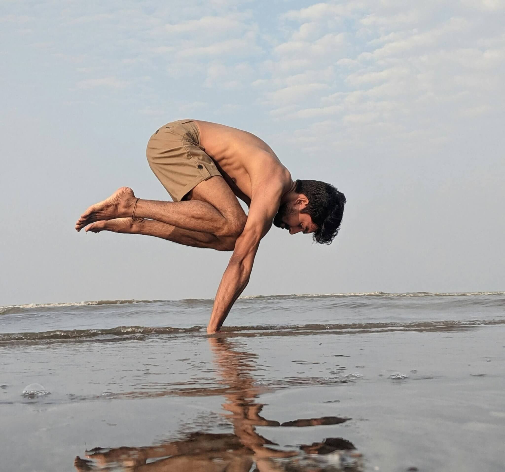 Tuck Planche
