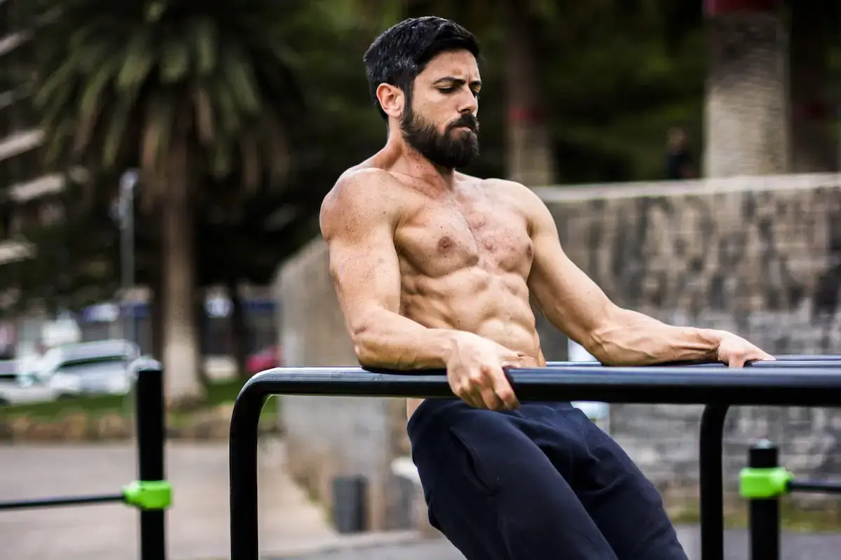 Yerai Alonso atleta de calistenia destacado en España.